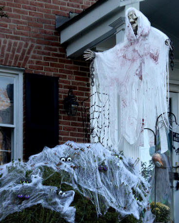 Ghost, Saul Rd